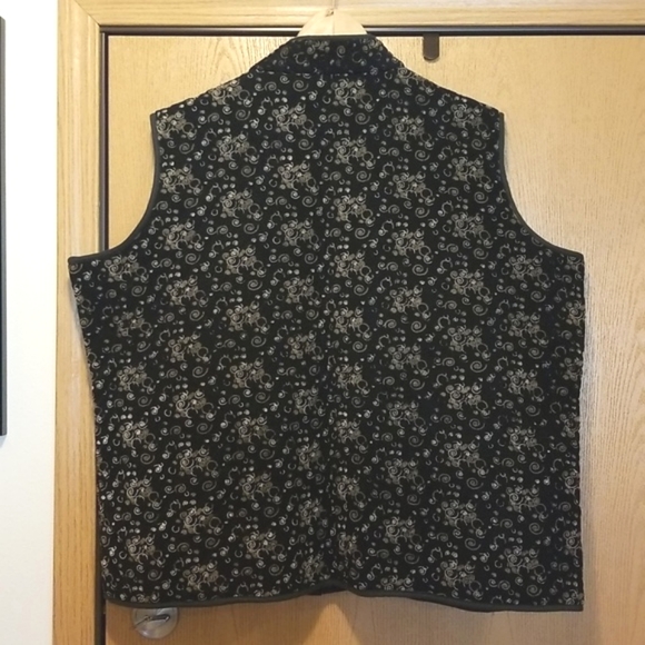 Keren Hart vintage black corduroy quilted vest. Size 3x. - Picture 5 of 7